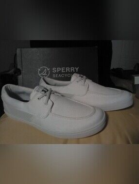 NIB Sperry Men’s White Canvas Boat Shoes SZ. 11.5W MEMORY FOAM
